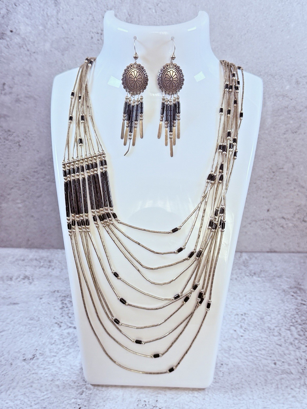 Vintage Sterling Native American Liquid Silver and Onyx Necklace and Earrings